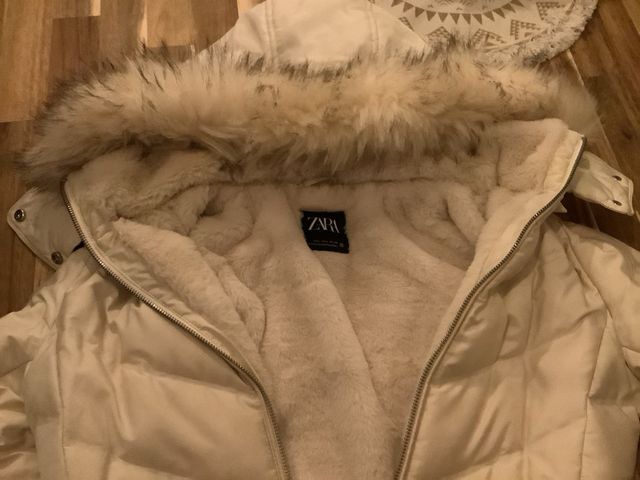 Plumas Zara Blanco Talla L