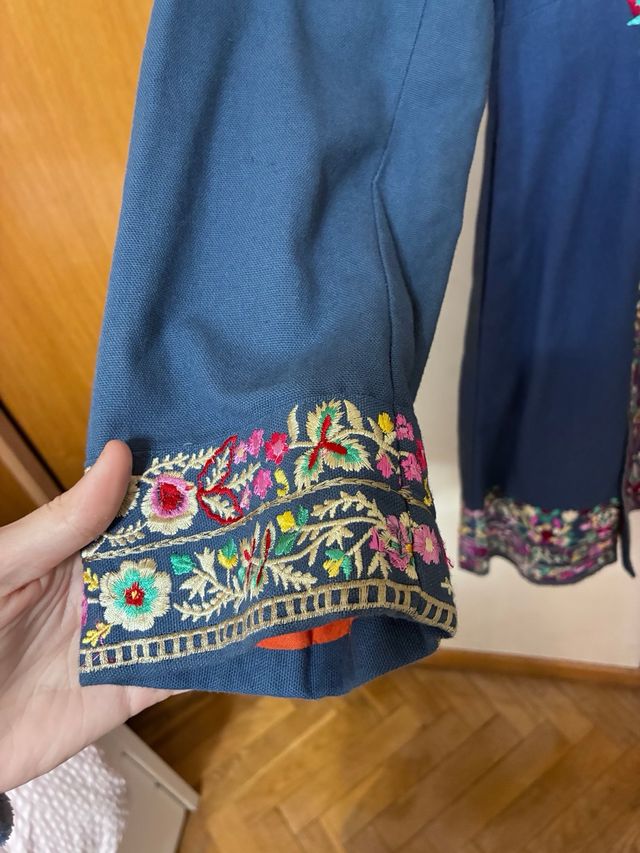 Chaqueta Flamenco Bordada Azul Multicolor