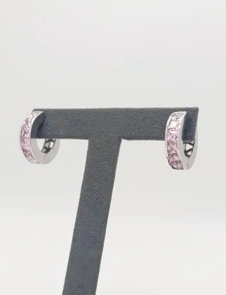 Pendientes en oro blanco de 18K- Rosa de Francia.