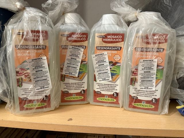 4x Desengrasante Mosaico Hidráulico Monestir 1L