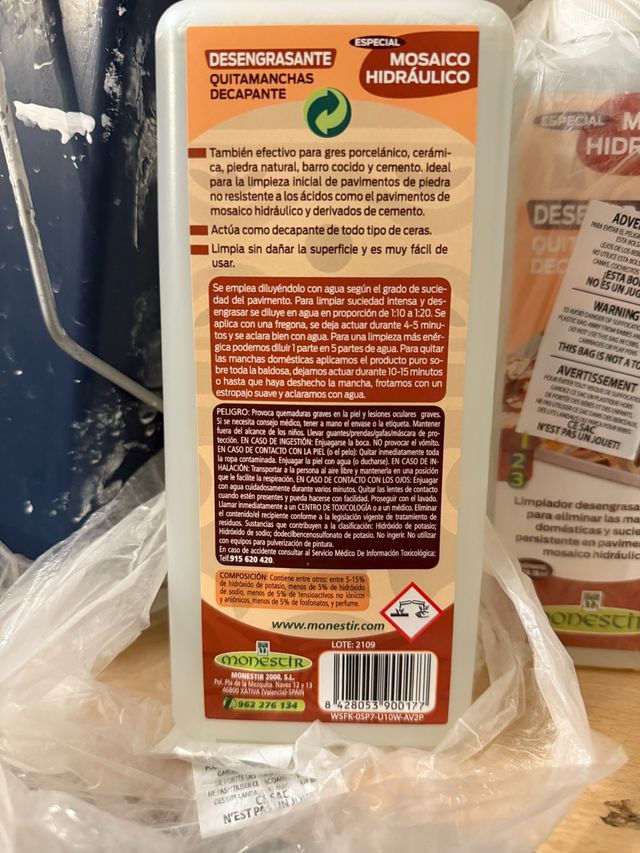 4x Desengrasante Mosaico Hidráulico Monestir 1L