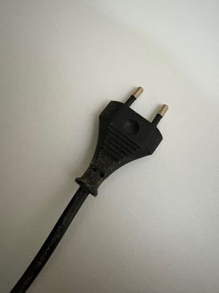 Televisión Telefunken 22” LED PVR (SIN MANDO)