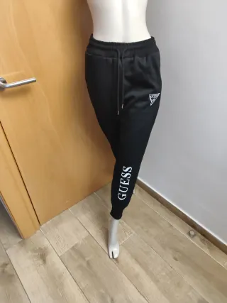 Pantalón Guess Negro Nuevo a estrenar