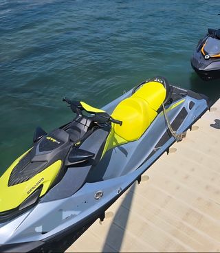 Moto de agua Sea-Doo GTI 170 finales 2022