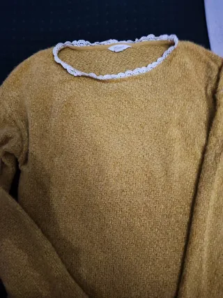 Jersey mujer cuello redondo encaje amarillo