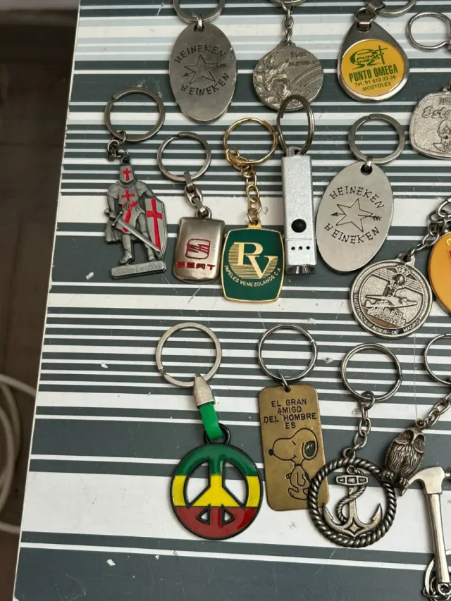 Colección de 60 llaveros vintage