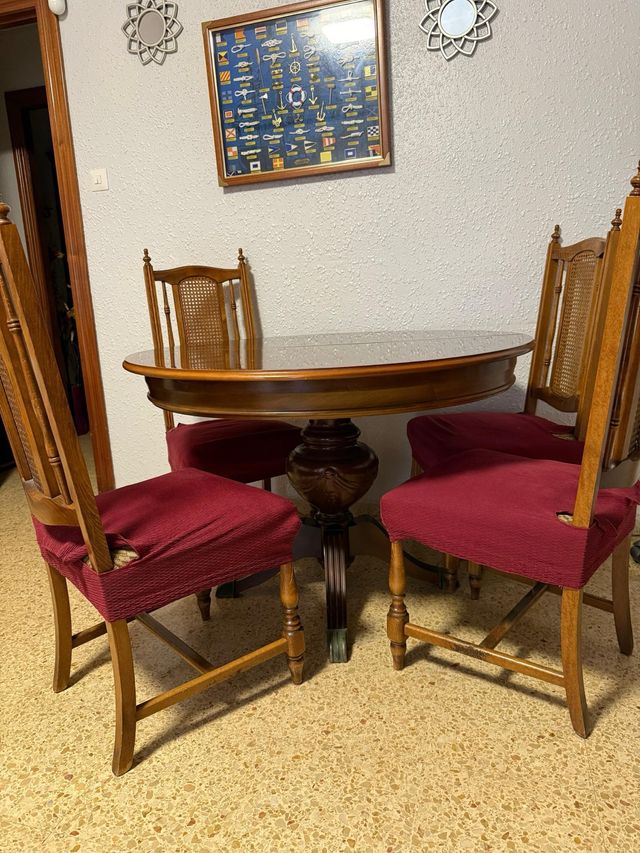 Mesa de comedor redonda con 6 sillas