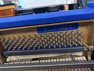 Piano Alemán Blüthner Azul