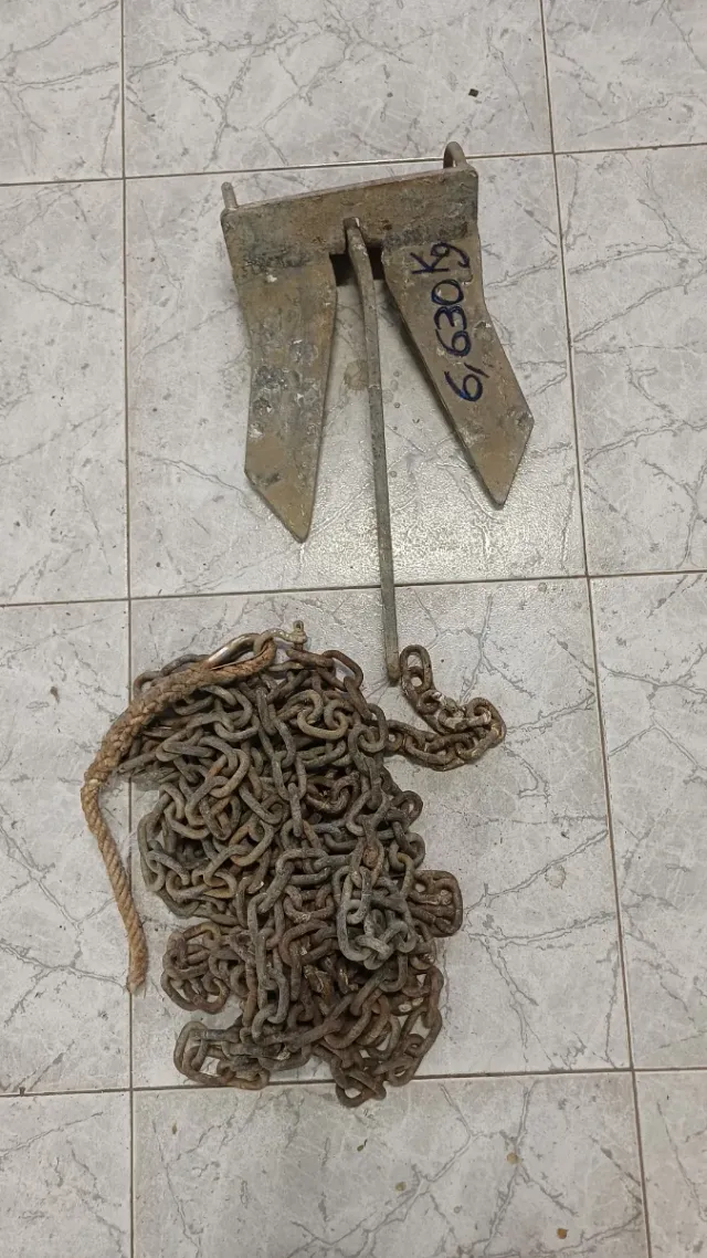 Ancla marina 6,630 kg con cadena