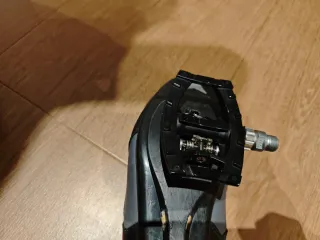 Botas de Spinning con Calas y Pedales Talla 44