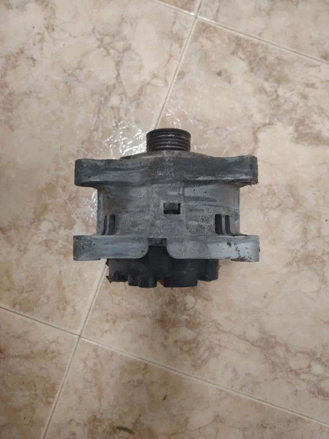 Alternador 14V 80A Peugeot 207