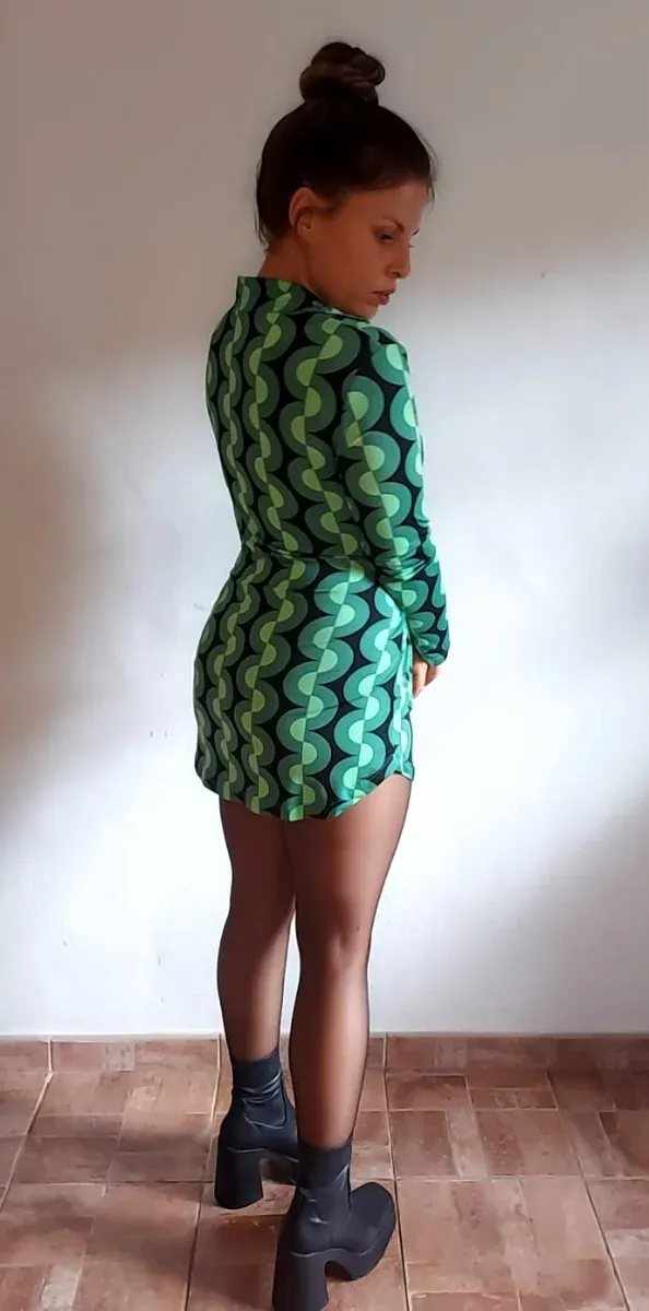 Vestido mini estampado geométrico