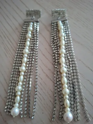 Pendientes Mango largos plateados y perlitas