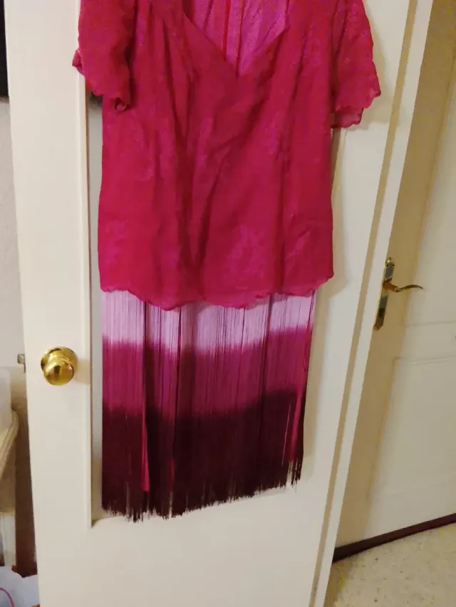 Vestido de madrina rosa bugambilla flecado.