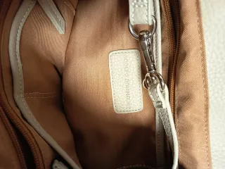 Bolso Adolfo Domínguez Beige y Marrón