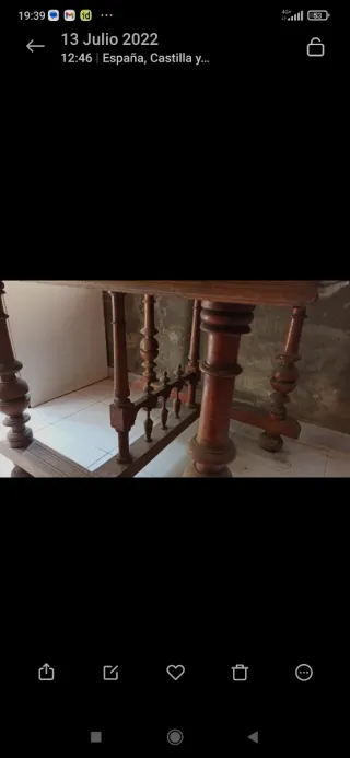 Mesa antigua madera maciza tallada