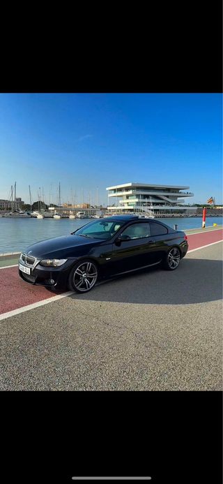 BMW 330d e92