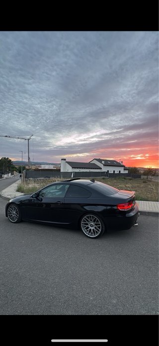 BMW 330d e92