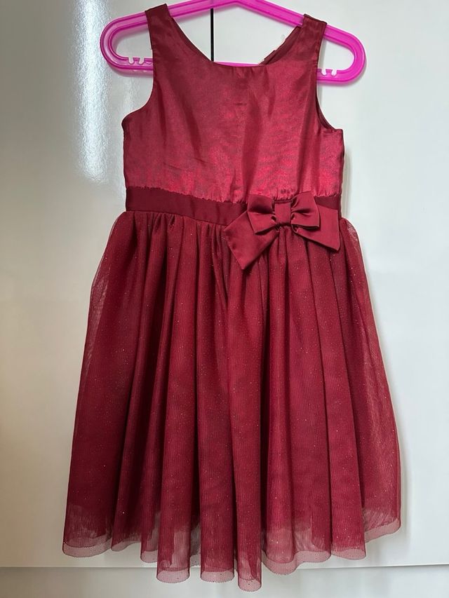 Vestido burdeos de fiesta H&M (6-7 años / 122 cm)