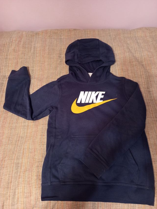Sudadera Nike Azul  Logo Amarillo talla 10-12 años