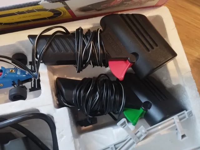 Scalextric Monza - Coche de Carreras