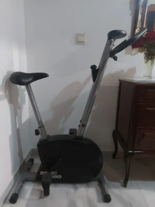 Bicicleta Estática Basic Mag