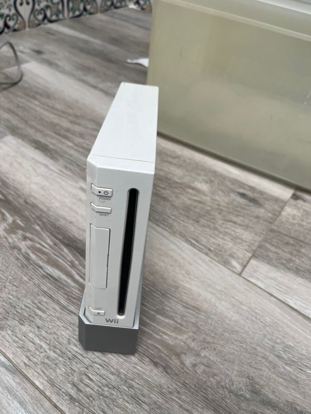 Lote Consola Wii + Accesorios + Juegos