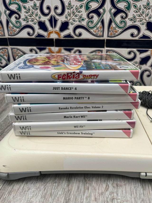 Lote Consola Wii + Accesorios + Juegos