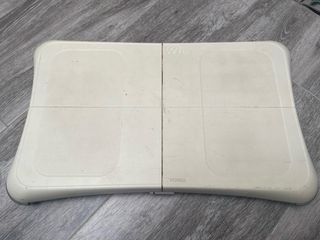 Lote Consola Wii + Accesorios + Juegos