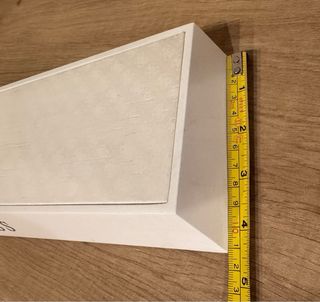 Base para joyas Guess