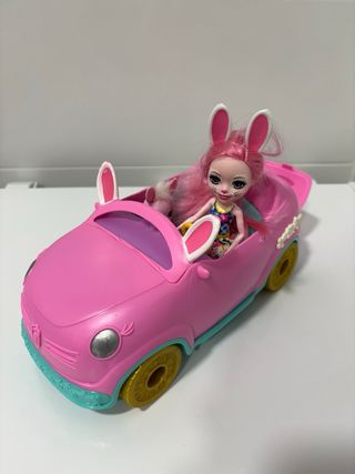 Enchantimals Bree Bunny y Coche Rosa