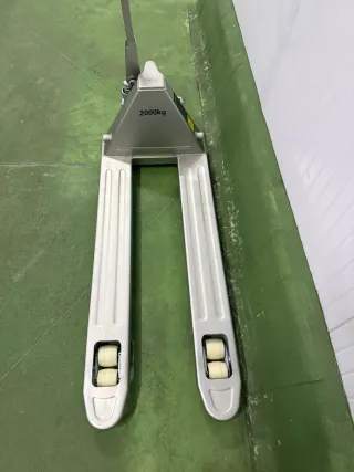 Transpaleta galvanizada 550x1200 mm