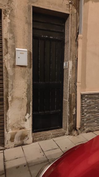 Puertas hierro calle con cristal