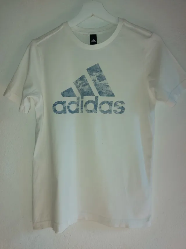 Camiseta Adidas Logo Camuflaje Azul Blanca