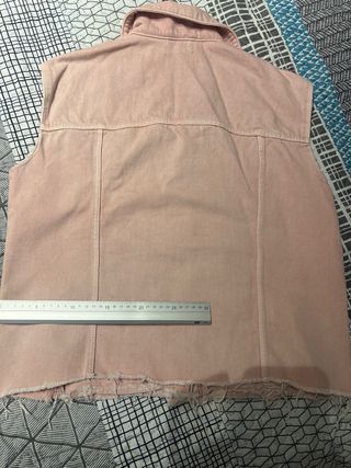Chaleco vaquero rosa Stradivarius Talla L