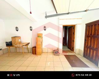 Casa pareada en venta en Mengíbar