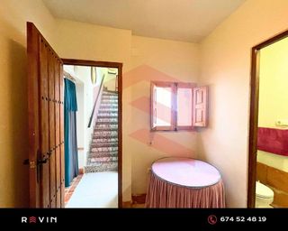 Casa pareada en venta en Mengíbar