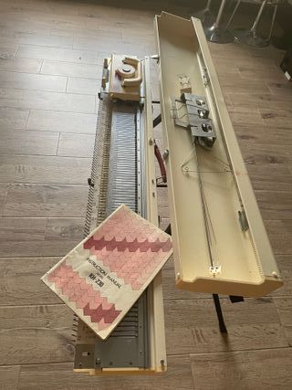 Máquina de tejer Brother KH-230