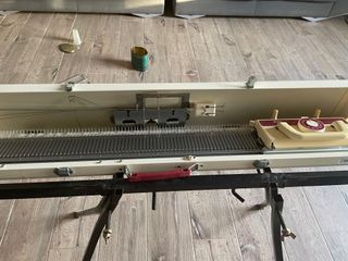 Máquina de tejer Brother KH-230