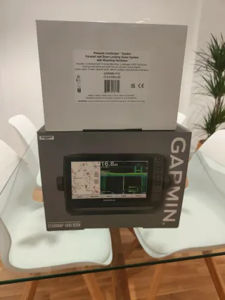 Garmin ECHOMAP UHD 92SV + Panoptix LVS32