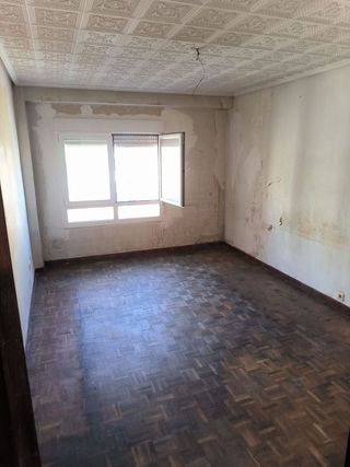 Piso en venta en Gamonal en Burgos