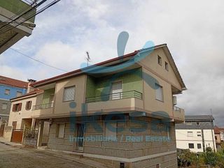 Chalet en venta en San Francisco en Ourense