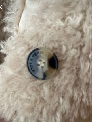 Abrigo pelo Bimba y Lola beige