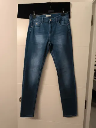 Pantalón vaquero azul