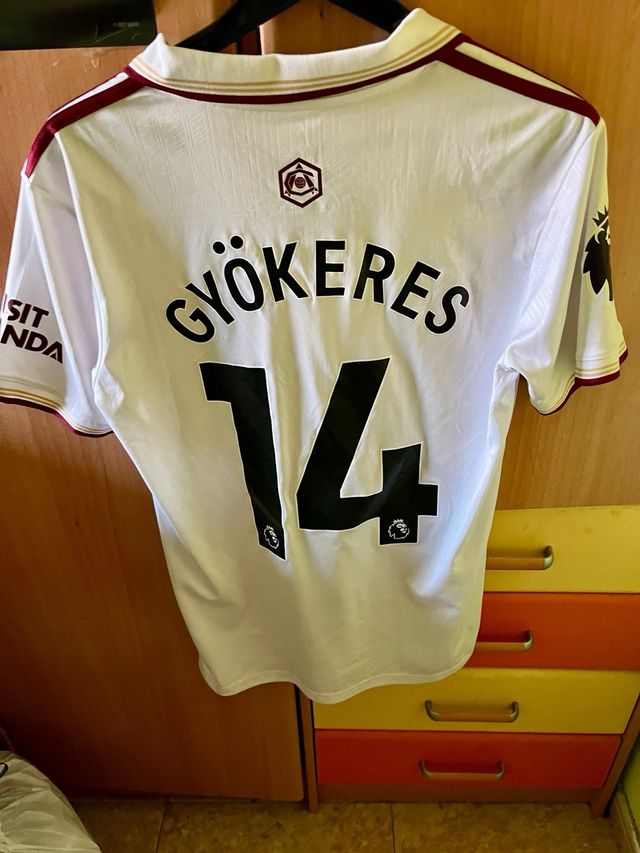 Camiseta Arsenal  Gyökeres