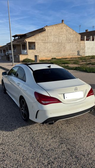 Mercedes-Benz Clase CLA 2015
