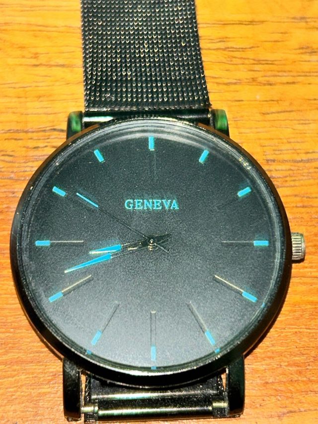 2 Orologi Geneva Nero e Bianco