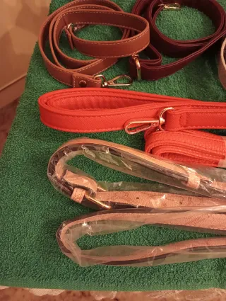 Lotto 6 tracolle per borse