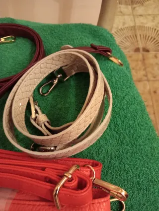 Lotto 6 tracolle per borse