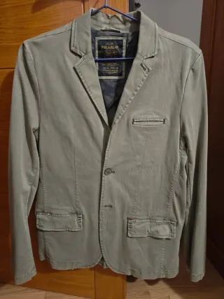 Americana Pull&Bear caqui Talla L